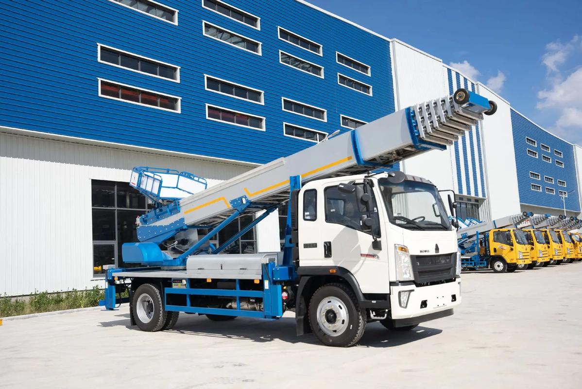 景德镇昌江出租云梯车高空作业车 建筑垃圾搬运